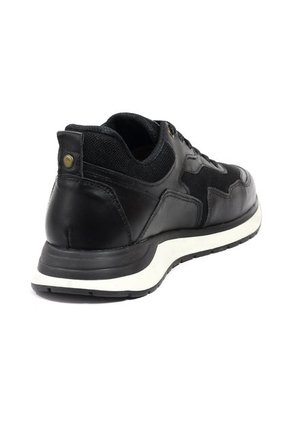 Tenis Cuero Negro Moopy Boss 01