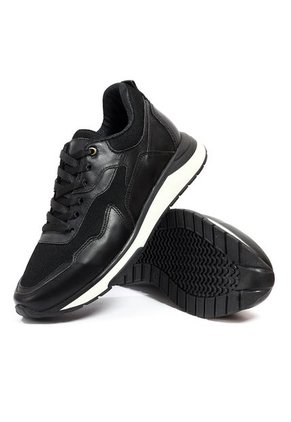 Tenis Cuero Negro Moopy Boss 01