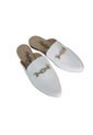 Zuecos - Mules - Blancos Con Fino Herraje de Mostaza