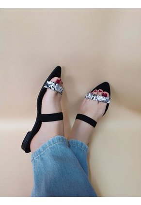 Sandalia Negra Tinta De Serpiente