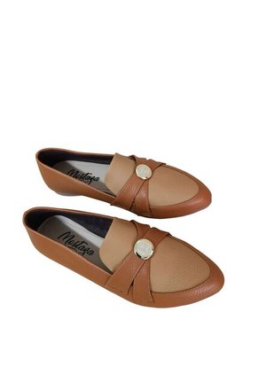 Mocasines Caramelo Suave Con Botón Oro Y Beige