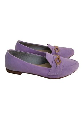 Mocasines Lila Con Hebilla