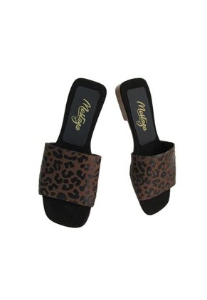 Sandalias Animal Print Clasicas Punta Cuadrada