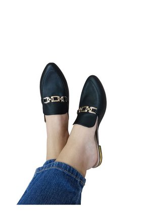 Zuecos Mules Negros Matte Con Hebilla