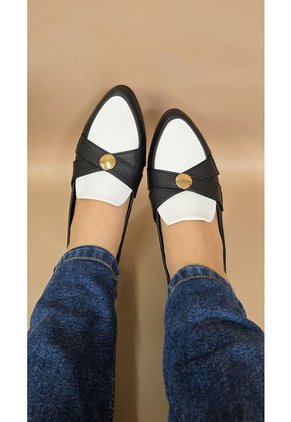 Baletas Negras Con Broche Oro