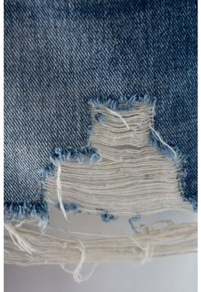 Short De Movies En Denim Tono Medio Con Rotos Para Mujer 10