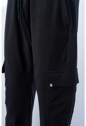 Jogger De Movies Negro Con Bolsillos Para Hombre