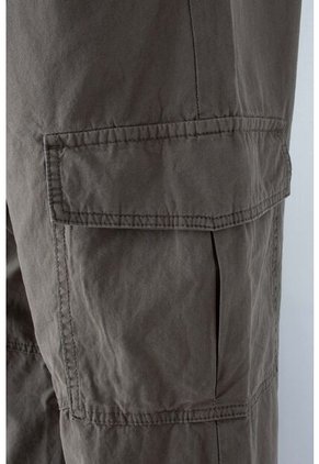 Jogger De Movies Verde Militar Tipo Cargo Para Hombre 34