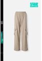 Pantalón De Movies Tipo Cargo Color Arena Para Mujer 8 de MOVIES