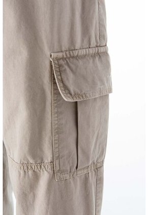 Jogger De Movies Taupe Con Elástico En Cintura Para Mujer 8