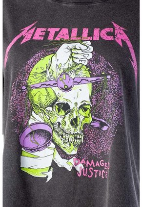Camiseta De Metallica Boxy Fit Para Mujer M