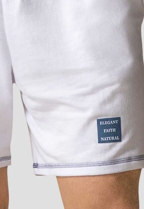 Bermuda Hombre Blanco Mp 113604