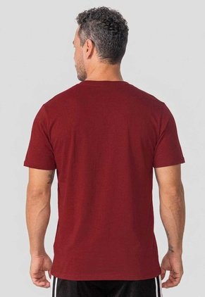Camiseta Hombre Merlot Mp 114399