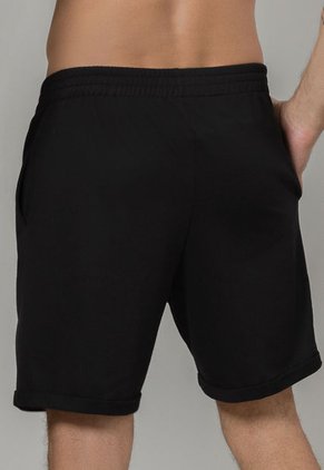 Bermuda Hombre Negro Mp 100496