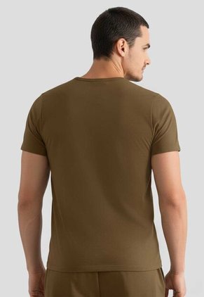 Camiseta Hombre Chocolate Mp 100495