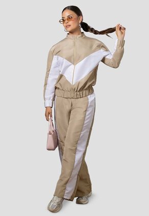 Conjunto Mujer Latte Mp 114708
