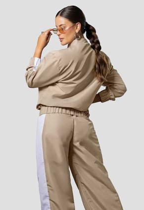Conjunto Mujer Latte Mp 114708