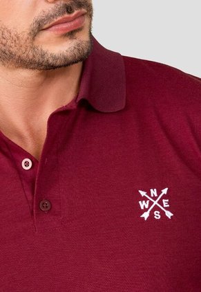 Camibuzo Hombre Vinotinto Mp 105401