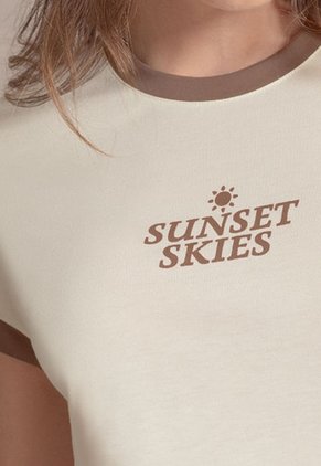 Camiseta Mujer Crema Mp 110988