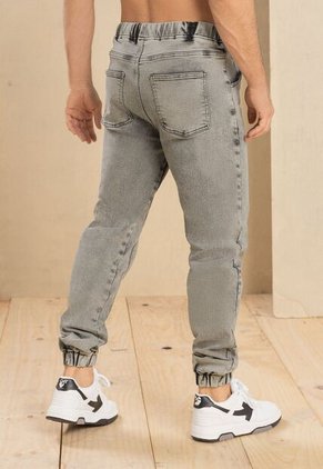 Jogger Hombre Gris Mp 104351