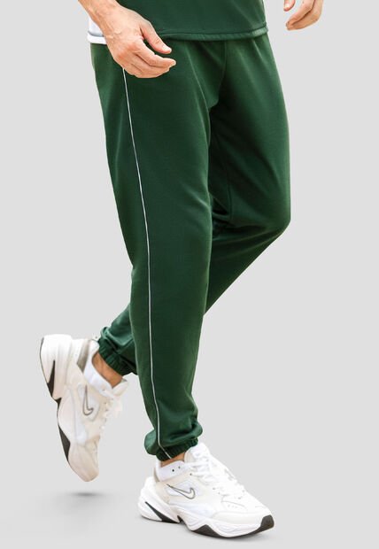 Jogger Hombre Verde Pino Mp 110753