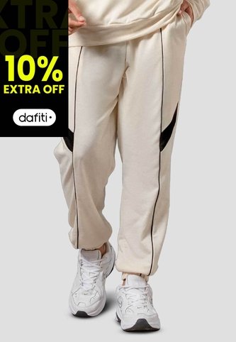 Jogger Hombre Crema Mp 114235 MP