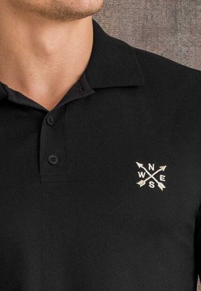 Camibuzo Hombre Negro Mp 105401