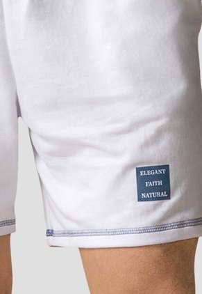 Bermuda Hombre Blanco Mp 113604