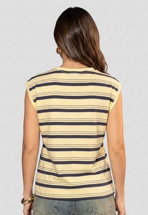 Camiseta Mujer Estampado Mp 114476