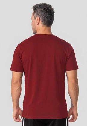Camiseta Hombre Merlot Mp 114399