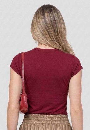 Camiseta Mujer Merlot Mp 115130