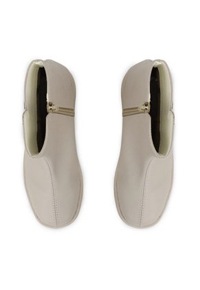 Botin Tractorado Mussi Rikku Color Beige Para Mujer