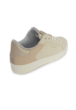 Tenis Mussi Mozambique Color Hueso Para Mujer