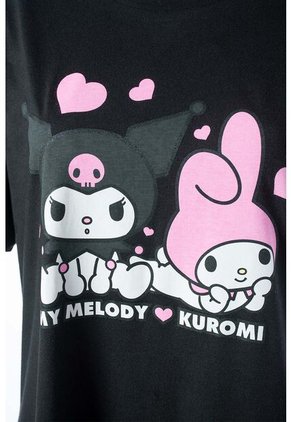 Pijama De My Melody & Kuromi Negra Tipo Batola Para Mujer S