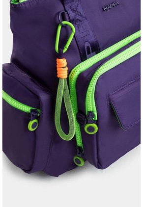 Baguette Turn Davenport Vit Grande Con Bolsillo Removible Baguette Turn Davenport Vit Grande Con Bolsillo Removible Mora NAPPA