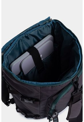 Bolso Tipo Tula Morral En Lona Con Bolsillo Oculto Para Laptop Bolso Tipo Tula Morral En Lona Con Bolsillo Oculto Para Laptop Gris NAPPA