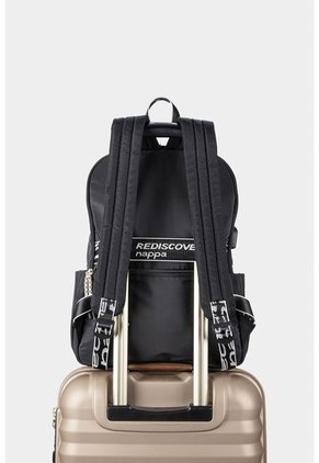 Morral En Textil Para Mujer Con Bolsillo Frontal Removible Morral En Textil Para Mujer Con Bolsillo Frontal Removible Negro NAPPA