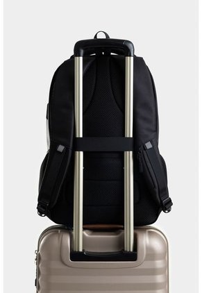 Bolso Tipo Tula Morral En Lona Gruesa Con Cierre Impermeable Y Lineas Reflectivas Bolso Tipo Tula Morral En Lona Gruesa Con Cierre Impermeable Y Lineas Reflectivas Negro NAPPA