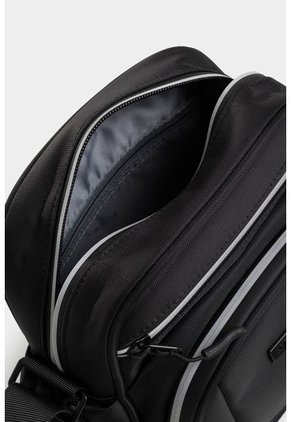 Bolso Tipo Manos Libres Grande Con Multiples Bolsillos Bolso Tipo Manos Libres Grande Con Multiples Bolsillos Negro NAPPA