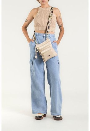 Manos Libres Zipper Davenport En Textil Con Bolsillo Removible Manos Libres Zipper Davenport En Textil Con Bolsillo Removible Crema NAPPA