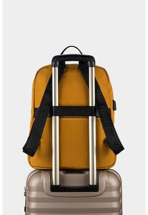 Morral Garner En Lona Tipo Cargo Morral Garner En Lona Tipo Cargo Mostaza NAPPA