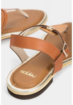 Zapato Tipo Sandalia Plana, Tres Puntadas Con Herraje Dorado