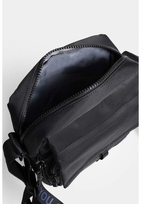 Bandolera Pratt Vit Con Tapa En Bolsillo Bandolera Pratt Vit Con Tapa En Bolsillo Negro NAPPA