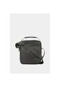 Bolso Tipo Manos Libres Para Hombre En Lona Basico Con Tapa Frontal Bolso Tipo Manos Libres Para Hombre En Lona Basico Con Tapa Frontal Negro NAPPA de Nappa