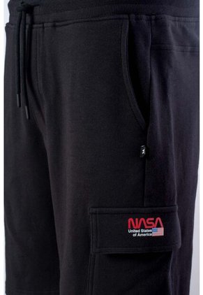 Bermuda De Nasa Con Bolsillos Para Hombre 32