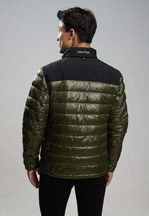 Chaqueta NAUTICA Verde
