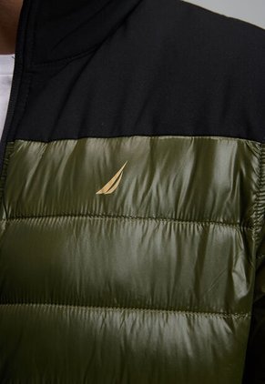 Chaqueta NAUTICA Verde