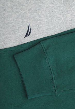 Buzo NAUTICA Gris