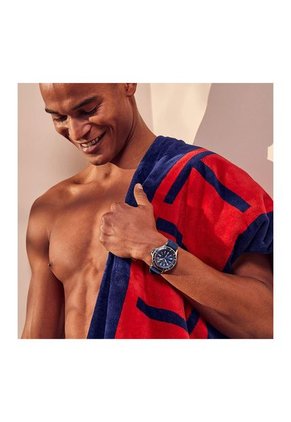 Reloj Nautica Modelo NAPCBA130 Negro Hombre