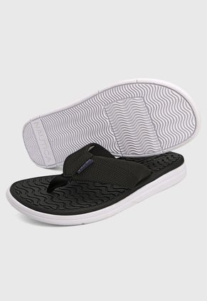 Playera Negro-Blanco Nautica